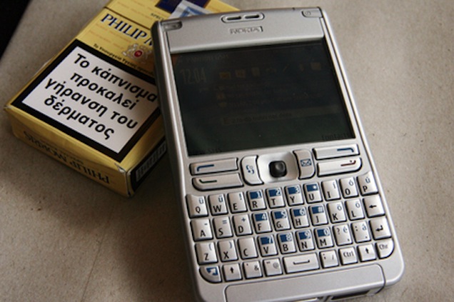 Ez történelem! Albert hosszabbat írt Uj Péter legendás Nokia-tesztjénél