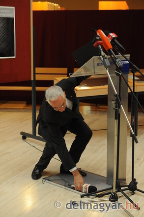 A magyar kormány egyetlen képben