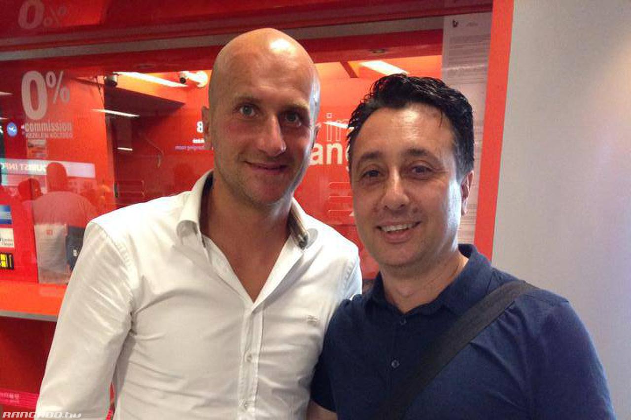 Illustration for article titled Híres pornós férje a Haladás marketingigazgatója