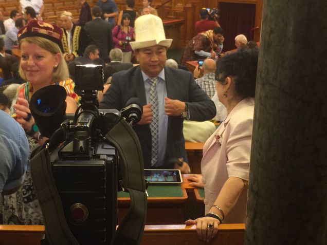 Tündékre és varázslókra cserélték a Fidesz–MSZP duót