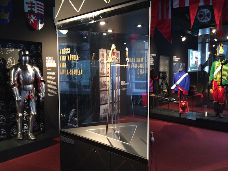 Illustration for article titled Ha ilyen lenne a nacionalizmus, legelöl ráznám a tarsolylemezt