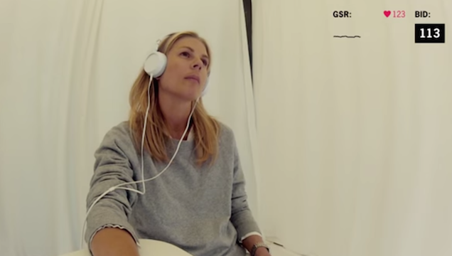 Érzelmekkel lehetett műveket vásárolni egy svéd művész árverésén