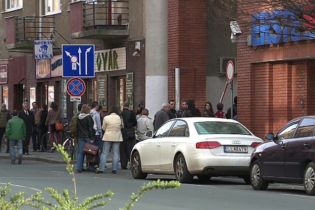 Fiókot leptek el az emberek Debrecenben