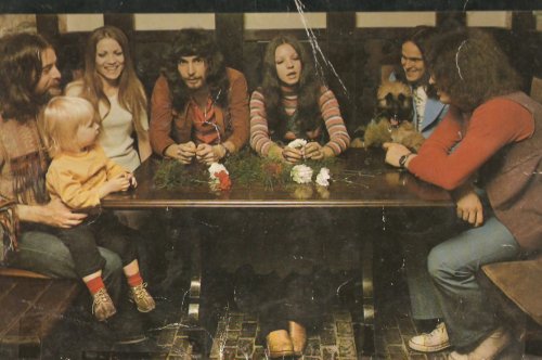 Illustration for article titled Elment Laux Józsi is!em/em