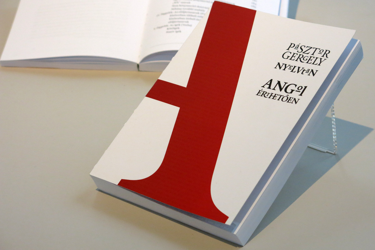 Illustration for article titled Végre itt az ember, aki elkergetheti Bogyót és Babócát