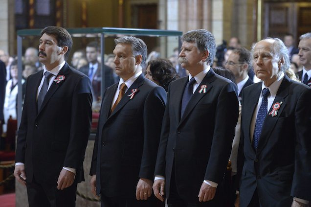 Vajon megkapta a Kossuth-díjat Szőcs Géza?