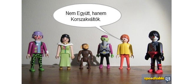 Illustration for article titled Itt az Összefogás rövid története Playmobil bábukkal eljátszva