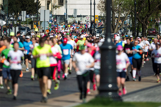 Illustration for article titled Tudjátok, ki futott ma az Emberi Erőforrások Minisztériumának mezében?