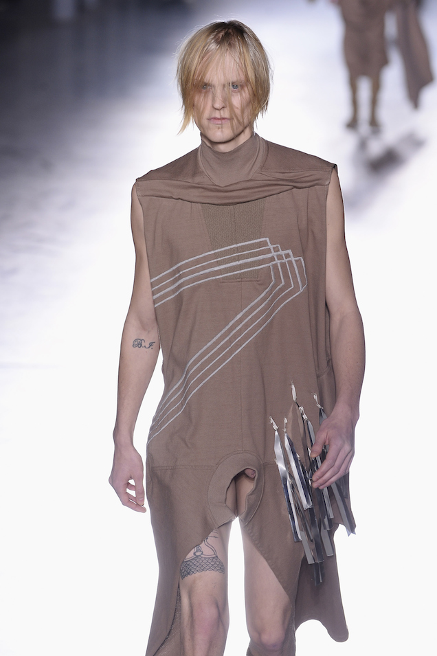 Illustration for article titled Na, mi az, ami nem volt még divatbemutatón? (18+)