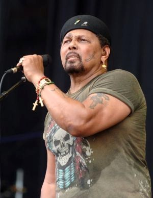 Így énekelni az Ave Maria-t fehér zenésznek?Lehetetlen!