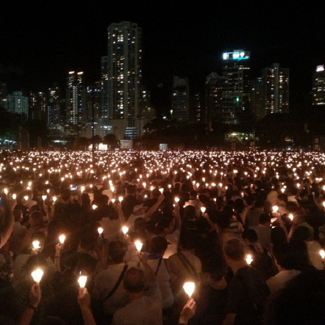 Illustration for article titled Így emlékezett az Instagram a Tienanmen-mészárlás 25. évfordulójára