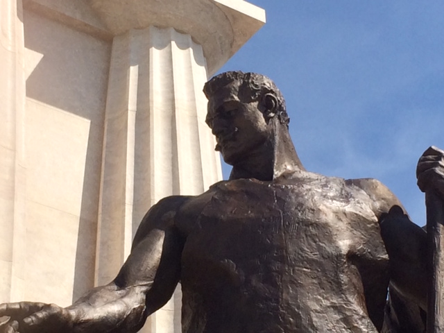 Bencsik András látens homoszexuális kovácsot alakít