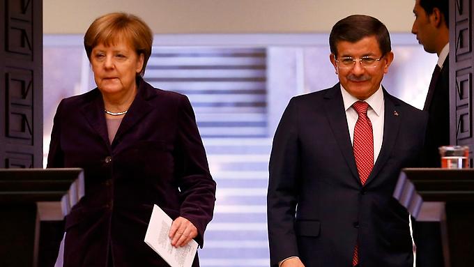 Illustration for article titled Kegyetlen Szelim meghágja Európát