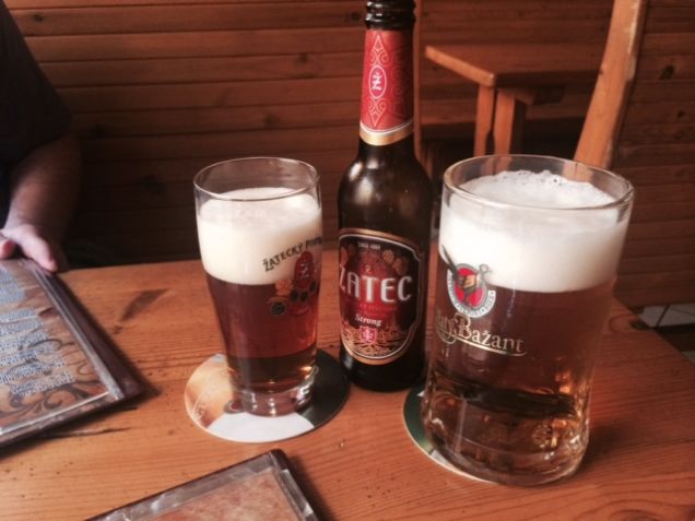 Illustration for article titled Hőre lágyuló műanyagot kaptunk ebéd helyett az átkozott Szlovákban