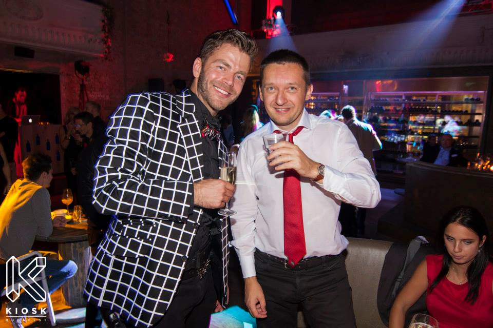 Illustration for article titled Bulvárné Cecília azt nyilatkozta magáról, hogy marha jól néz ki