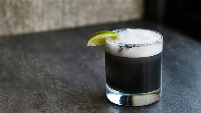 16 tonna aktív divatszén