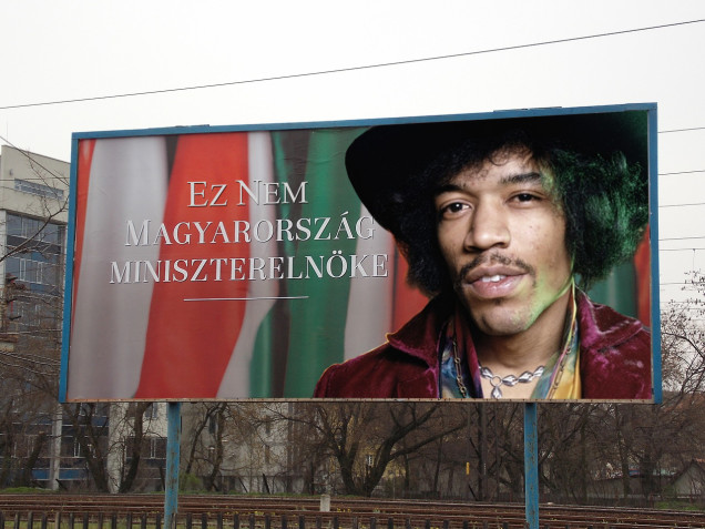 Illustration for article titled Óriási ziccer volt a Magyarország miniszterelnöke plakát (frissítve!)