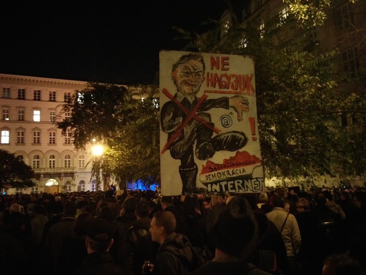 Illustration for article titled Éljen Európa!