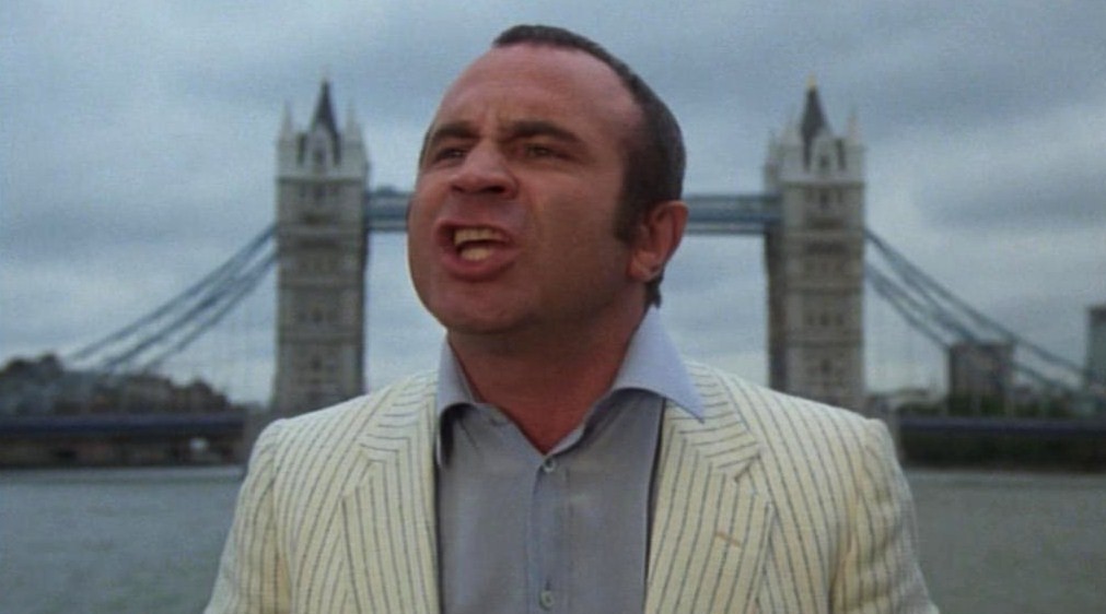 Pofa be, te húgyhólyagfejű pelenkatöltelék!