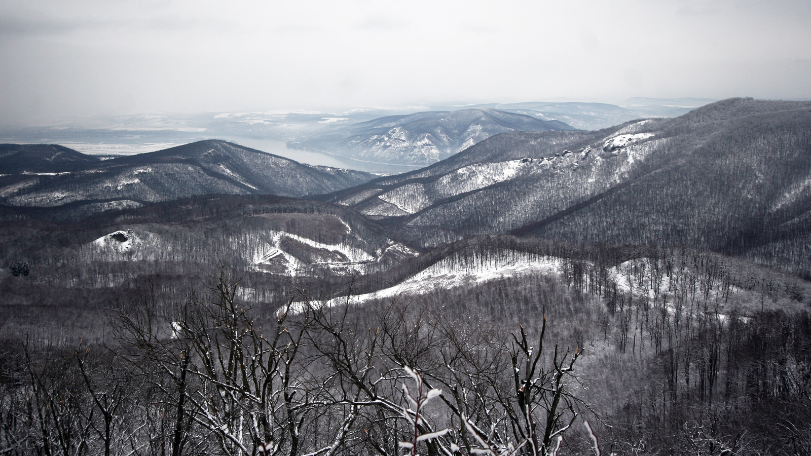 Itt a tél, és egyébként mindenki azt ír, amit akar, csak írjon!