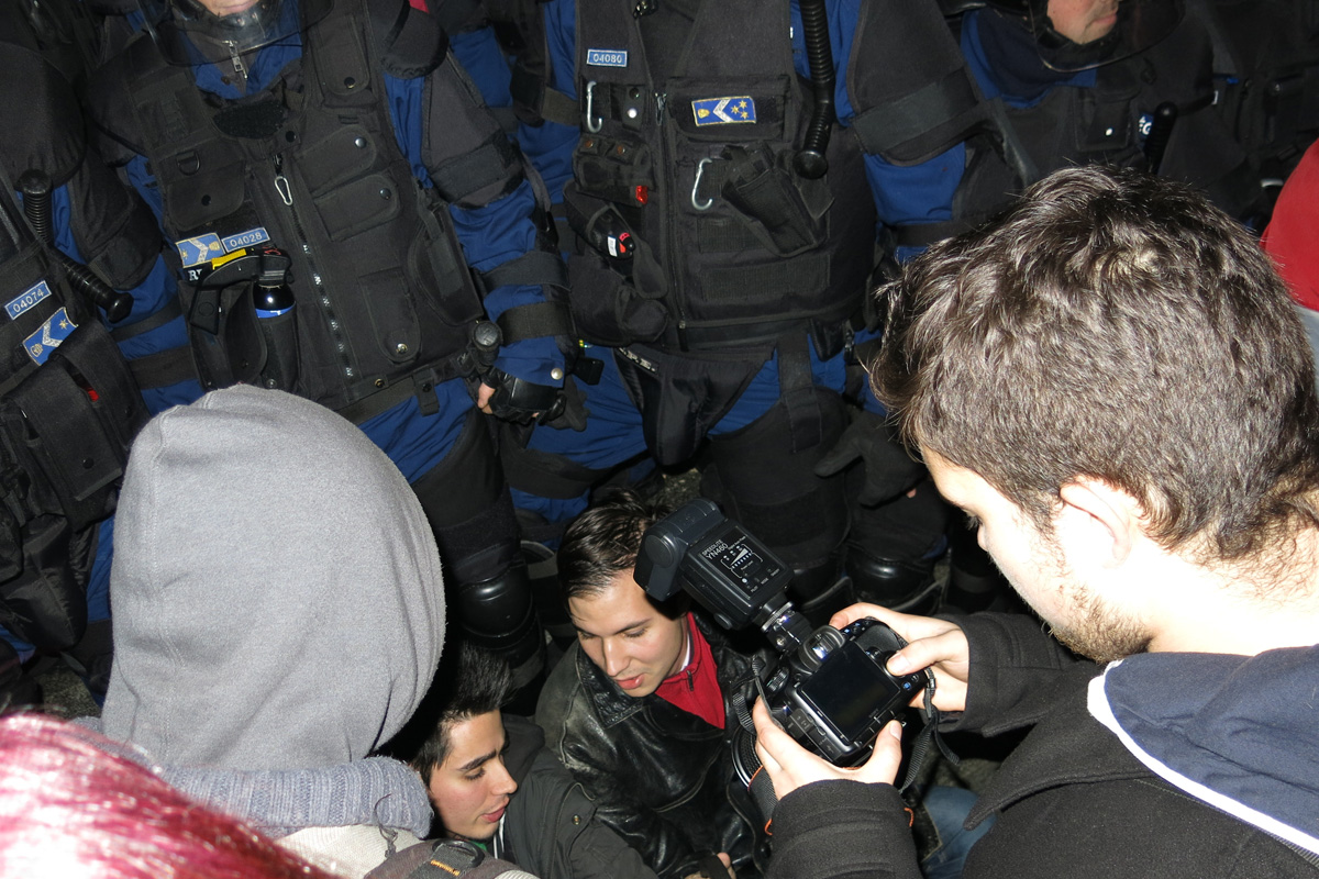 Illustration for article titled Game Over – képeink a kedd esti tüntetésről