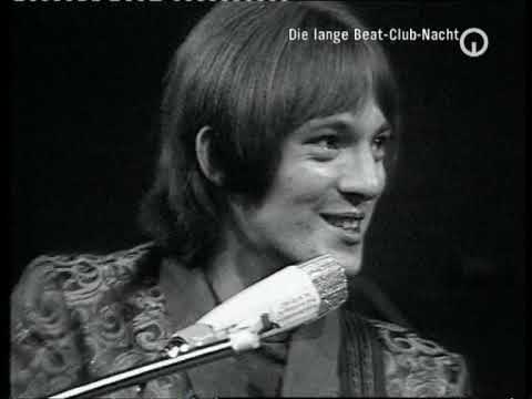 Álljunk meg egy percre, és hallgassuk meg ezt a nagyszerű számot!