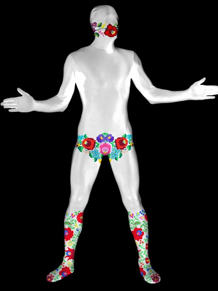 Mi mindent ki lehetett volna hozni a kalocsai mintás sportmezből!