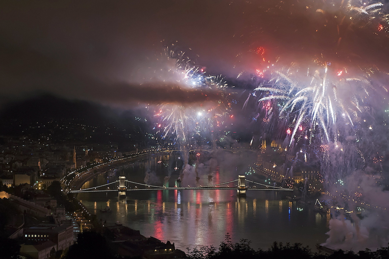 A nap kérdése: mikor tör ki végre a tűzijáték-zenei forradalom?