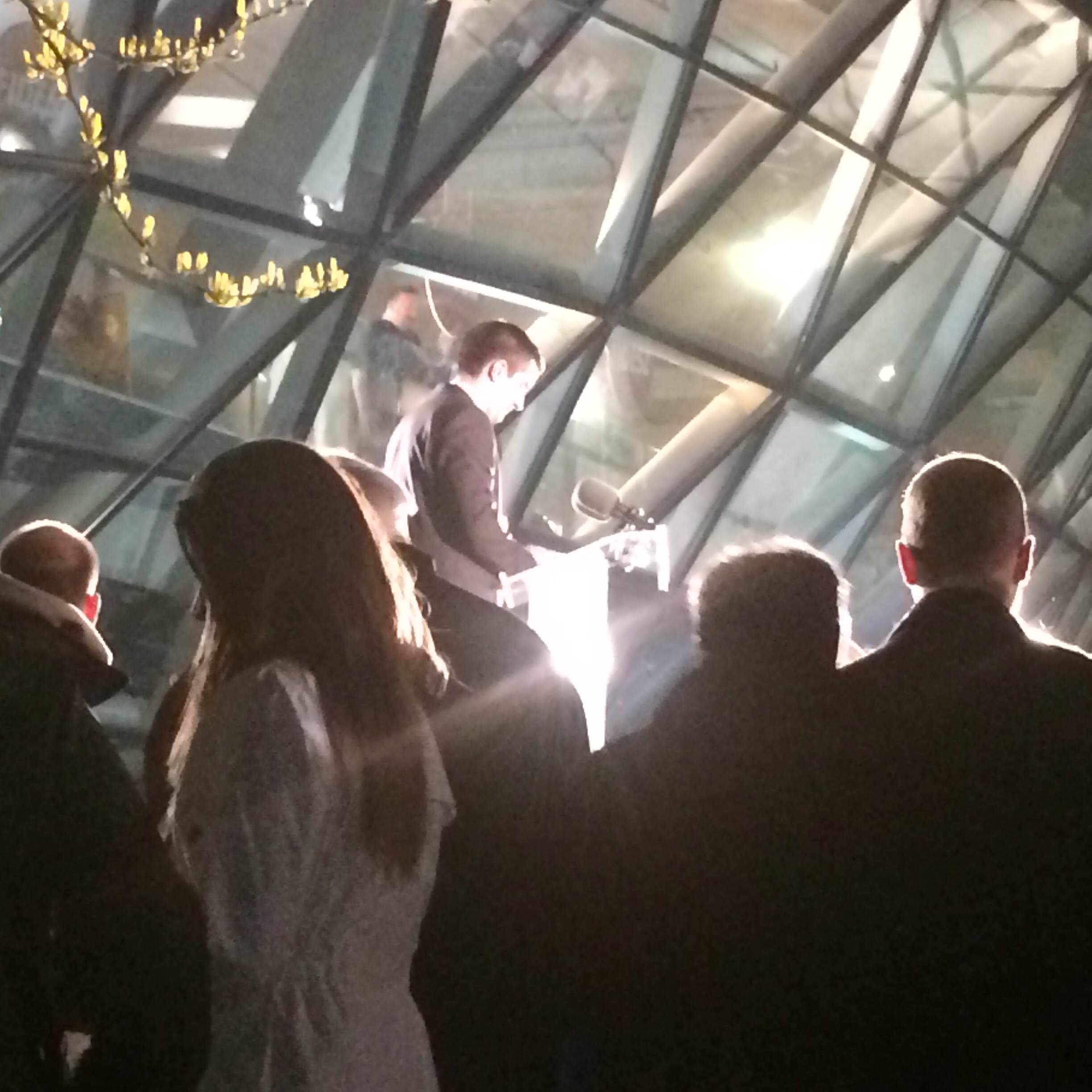 Illustration for article titled Billeg a Fidesz-kétharmad, bejut az LMP (percről percre)