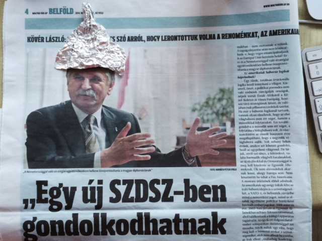 Itt a 4. világháború: Lázár buzizására dilis elmélettel válaszolt Kövér