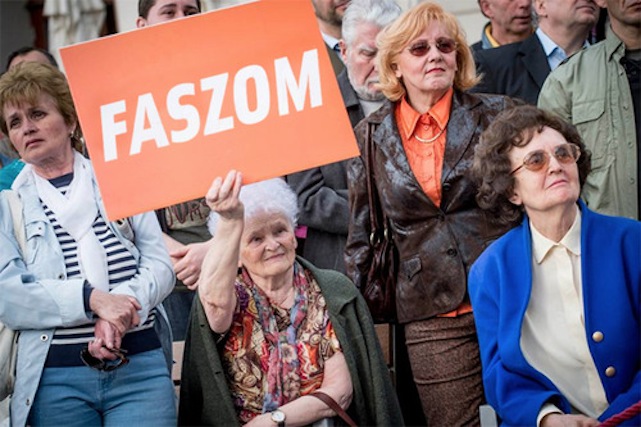 Nevettél már ma? Itt az Őszinte Választó