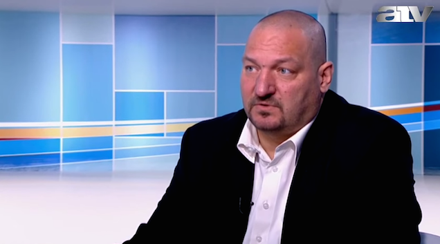 Az évezred híre: a rezsibiztos maga alá gyűrheti a birkózószövetséget