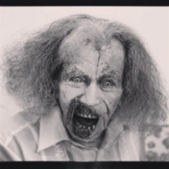 Illustration for article titled Ilyen lett József Attila és Babits, miután megharapták a zombik