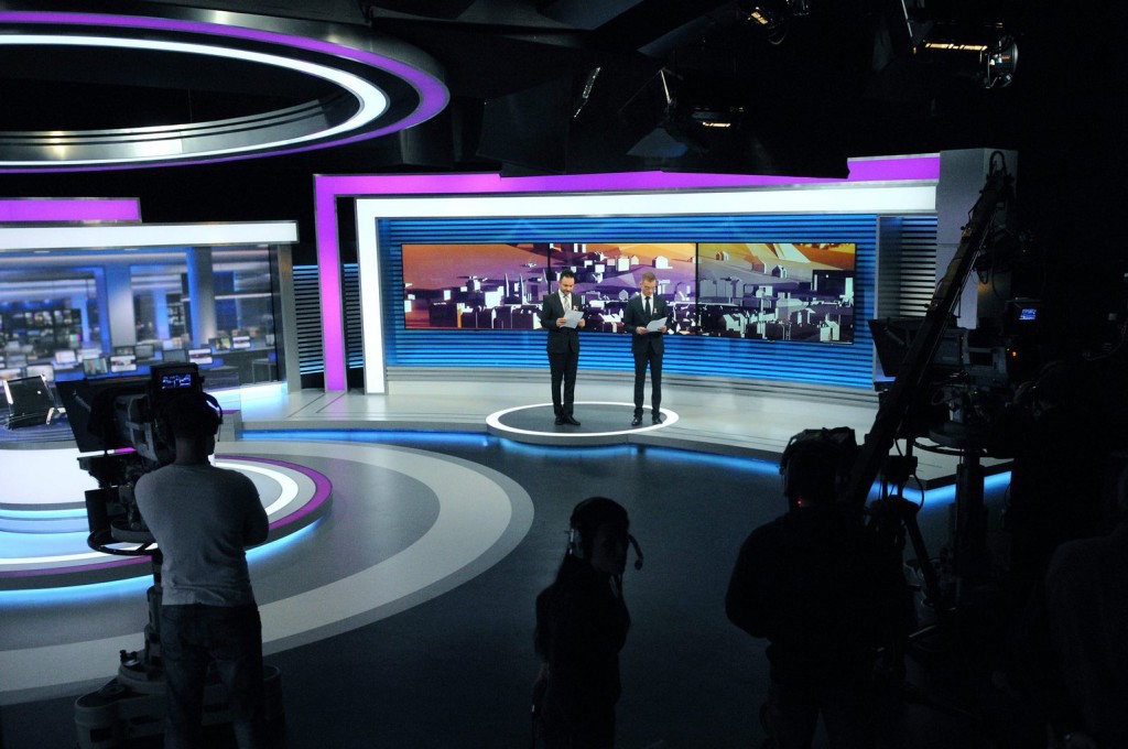 Illustration for article titled Mindenkinek megvan, hogy mi a legjobb a hírcsatornává átszabott M1-ben?