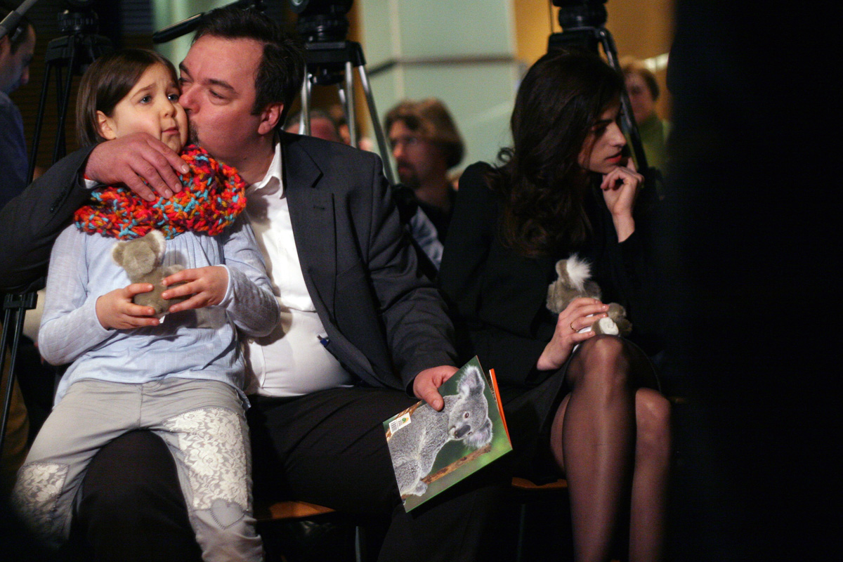 Illustration for article titled Hogy nyomult rá L. Simon László a koalára