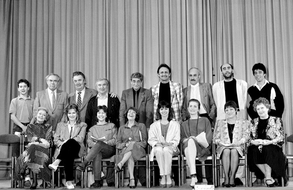 A nap fotóján a Szomszédok stábja a nyolcvanas évekből