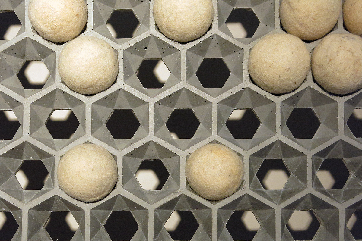 Illustration for article titled Végre itt az ember, aki elkergetheti Bogyót és Babócát