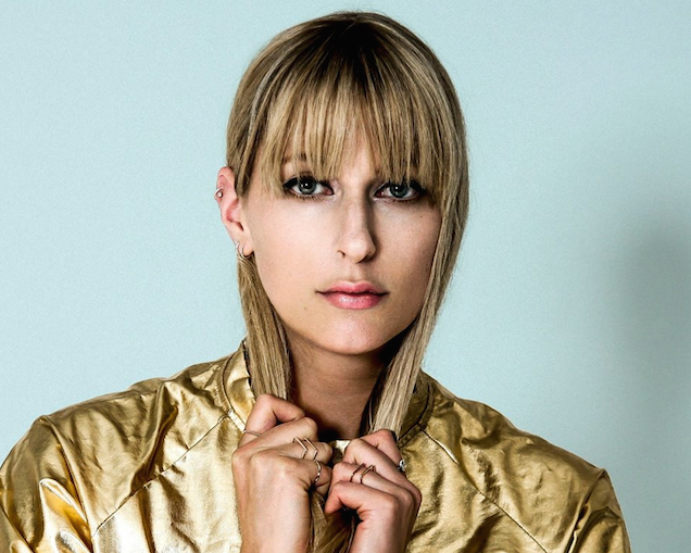 Kilenc lemez 2015 elejéről. Van közöttük nagyon jó is!