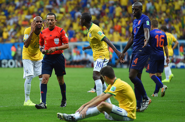 Hollandia a bronzmeccs győztese, de mit művelt ez a bíró?