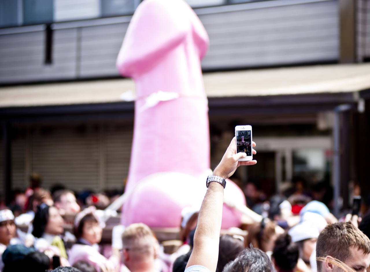 Illustration for article titled Óriási buli a japán péniszfesztivál