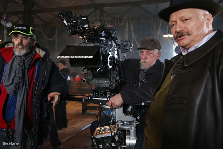 Illustration for article titled POLITIKONC#10