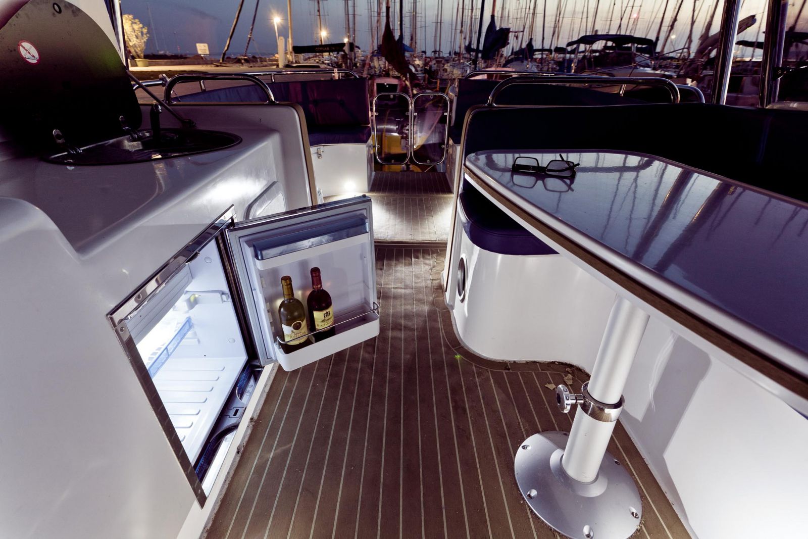 Itt az igazi orbánikum, a milliárdos politológus