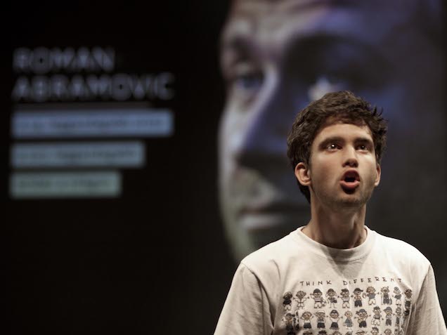 Illustration for article titled A politikus állat, olyan, mint te meg én