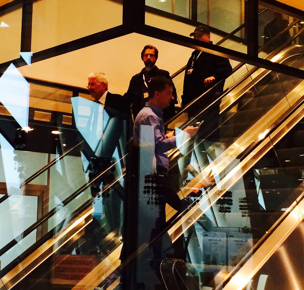 Illustration for article titled Mindjárt vége, Magyarország! (percről percre)