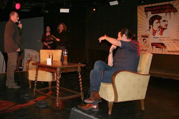 FAM, és Puzsér a karácsonyi Apu rendezvényen