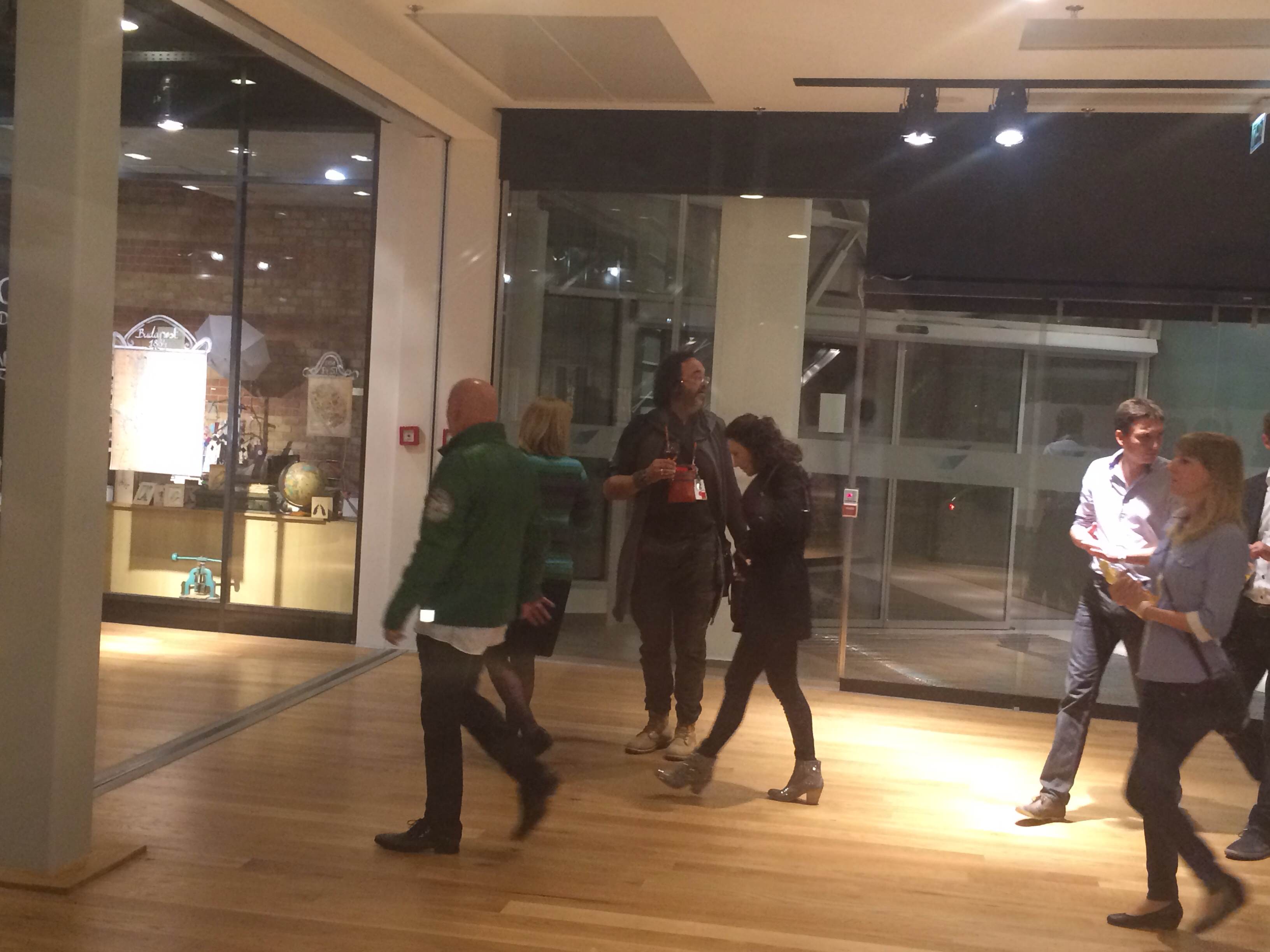 Illustration for article titled Billeg a Fidesz-kétharmad, bejut az LMP (percről percre)