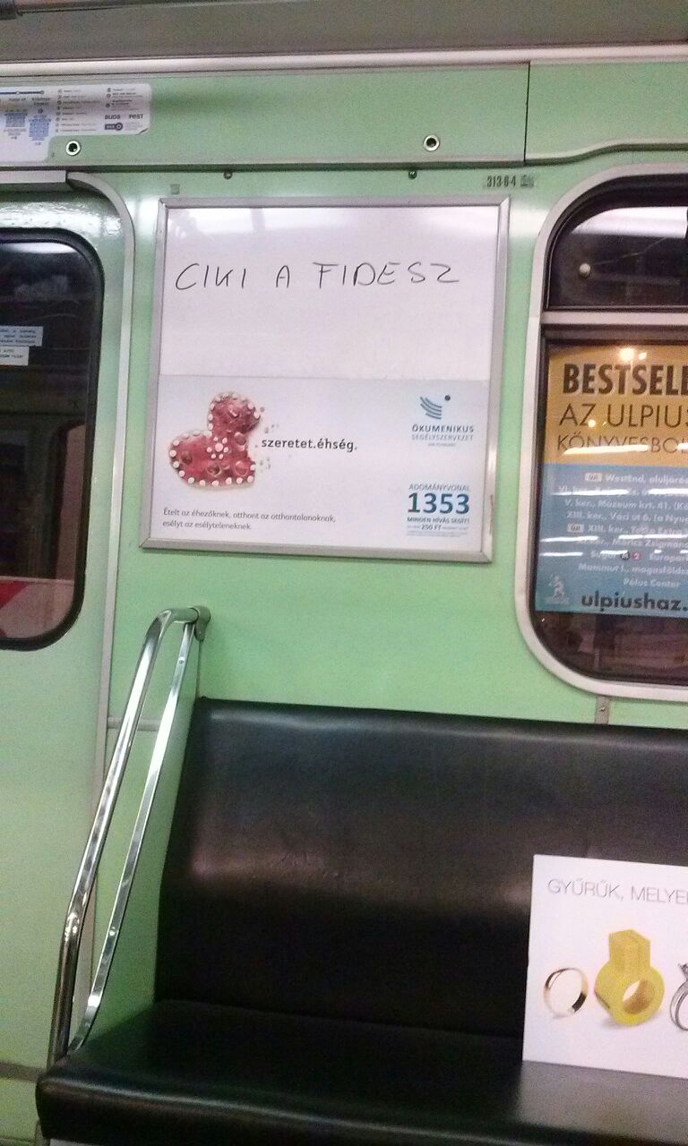 A hármas metrón fokozódik a belpolitikai helyzet