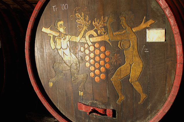 Kíváncsiak vagytok L. Simon László boraira? Szinte házhoz jönnek