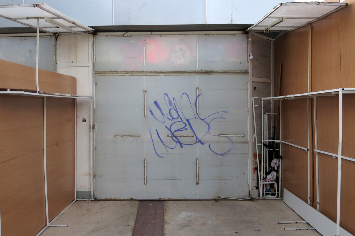 Illustration for article titled Siófok szorozva ezerrel – egy hét szenvedés a Naposparton