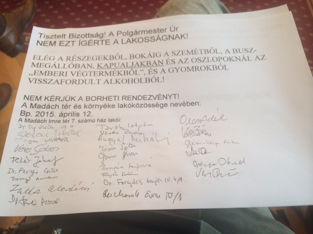 Illustration for article titled Nem lesz bódéváros a Madách téren. Borfesztivál sem lesz a Madách téren